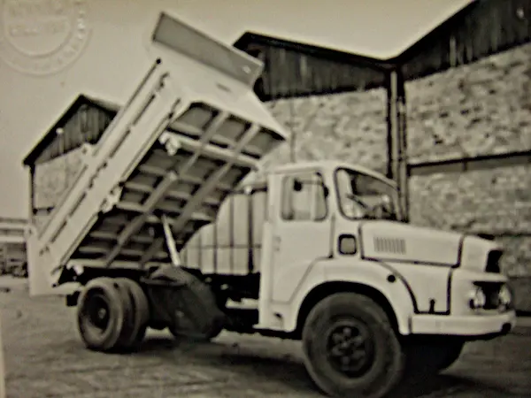 photo de camion d'epoque